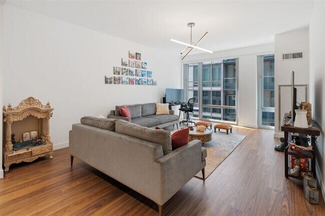 Foto del edificio - 2 Shore Ln