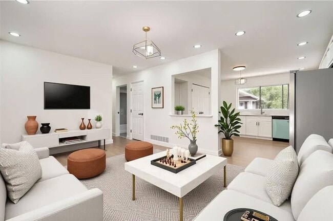 Building Photo - 4201 Regal Ridge Rd