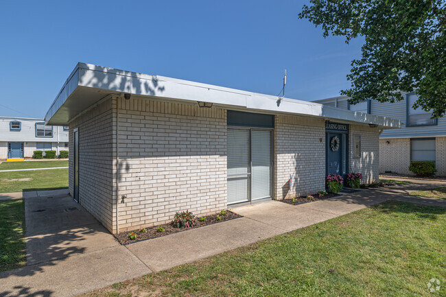 Foto del edificio - Higdon Ferry Apartments