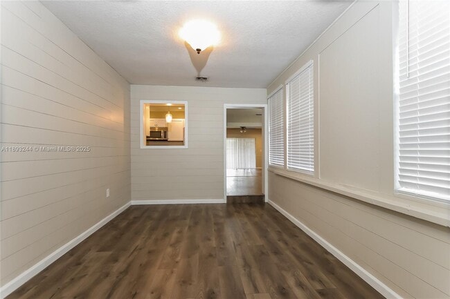 Building Photo - 6461 SW 16th Ct