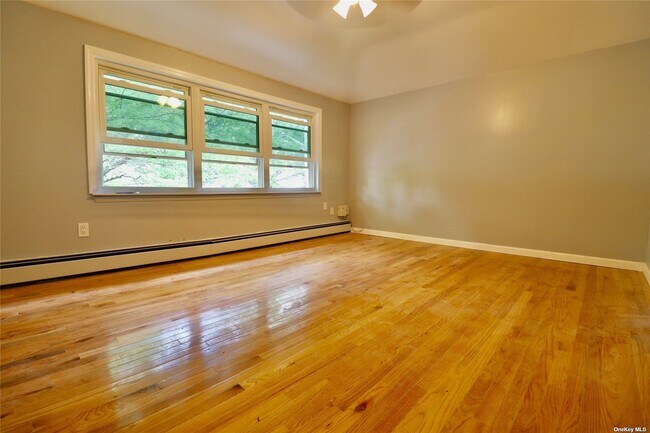 Foto del edificio - 130-33-130176 176th Pl