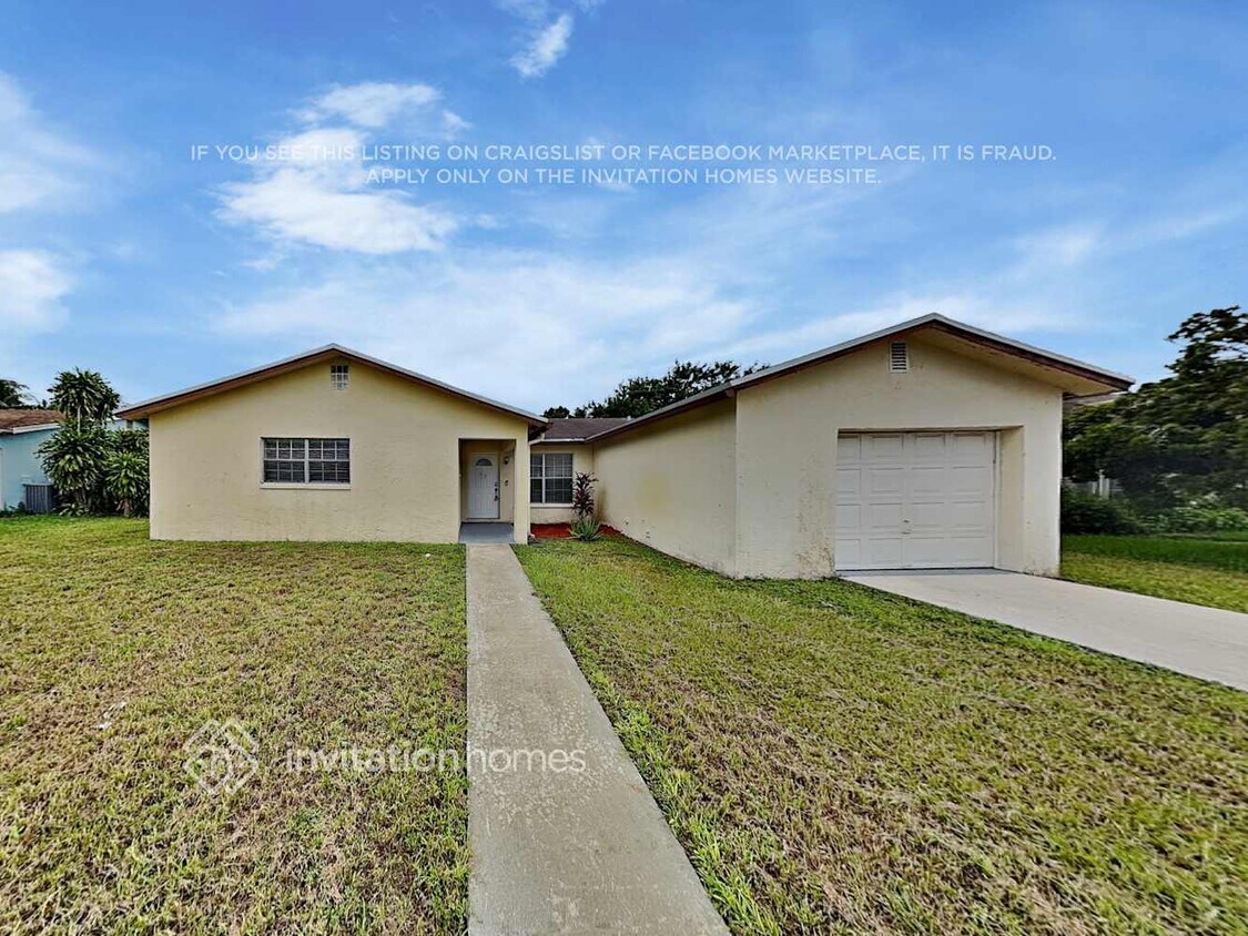 Primary Photo - 8996 SW 8th St