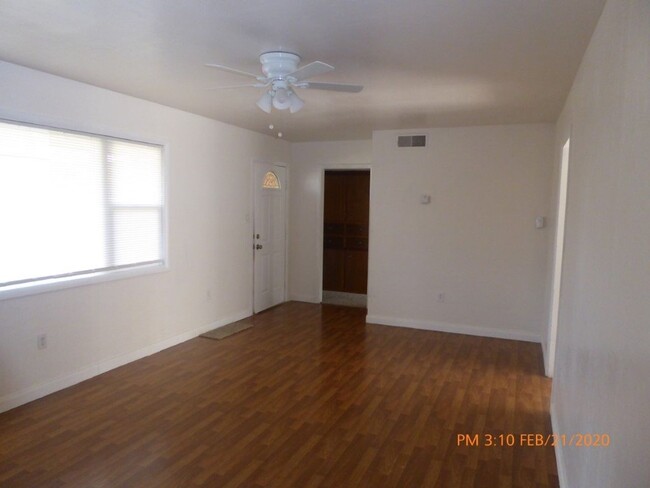 Building Photo - Fire Place with Built In Book Case