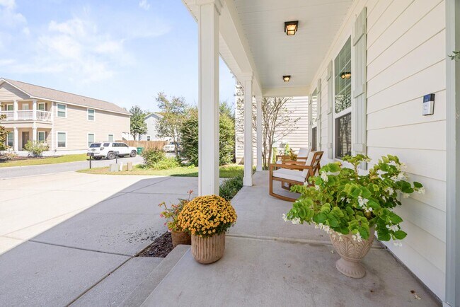 Foto del edificio - 120 Mosaic Oaks Cir