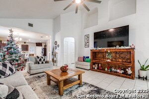 Foto del edificio - 14851 Horned Lark