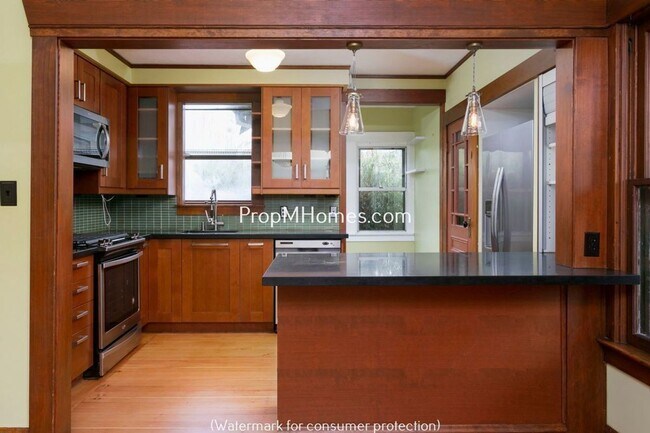 Foto del edificio - Cozy Home in SE Portland's Brooklyn Neighb...