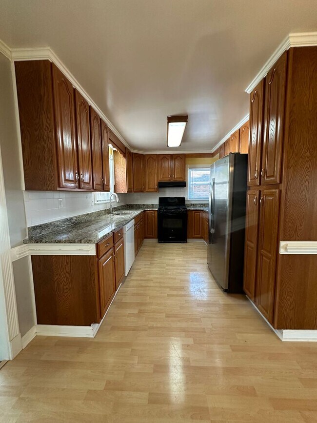 Building Photo - RENTAL VA BEACH Single Family Ranch-Lakevi...