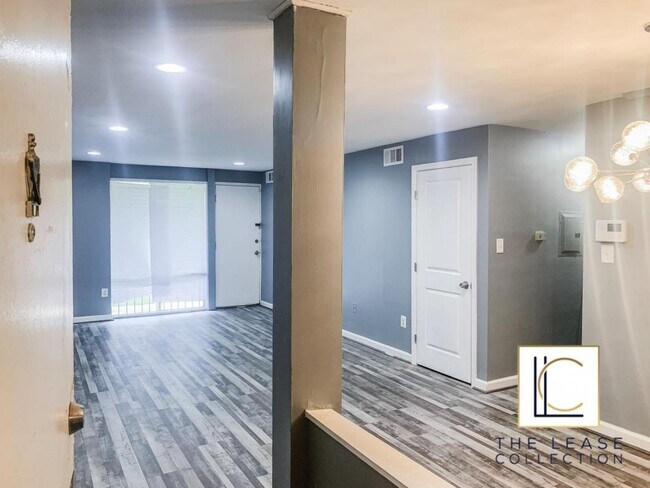 Building Photo - 528 Wilson Bridge Dr  Unit A2