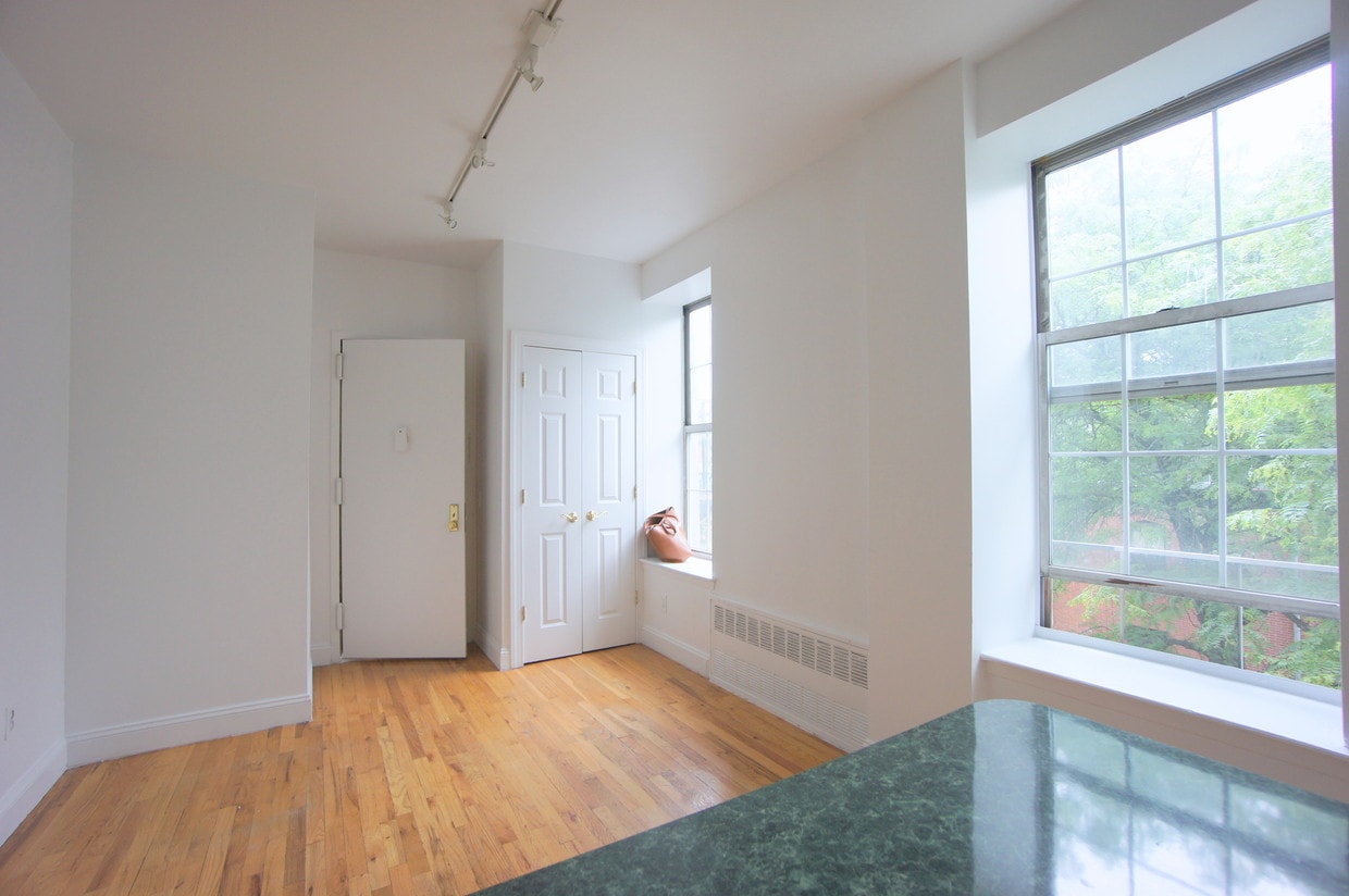 Primary Photo - 469 W 153rd St