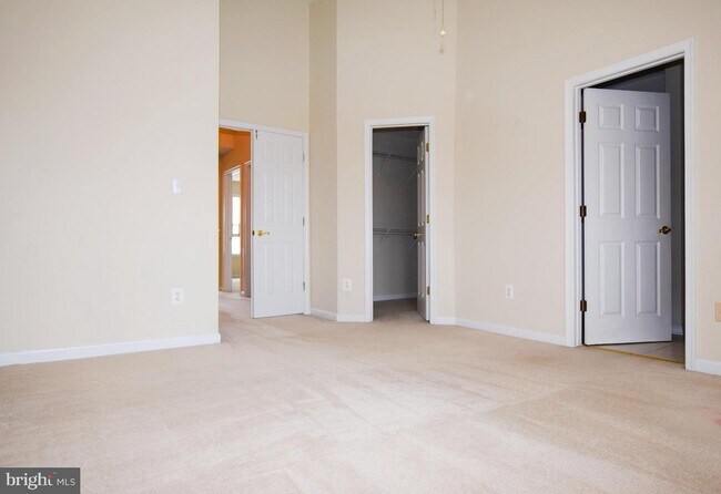 Building Photo - 21564 Iredell Terrace