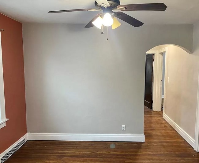Building Photo - 436 Linden Ave