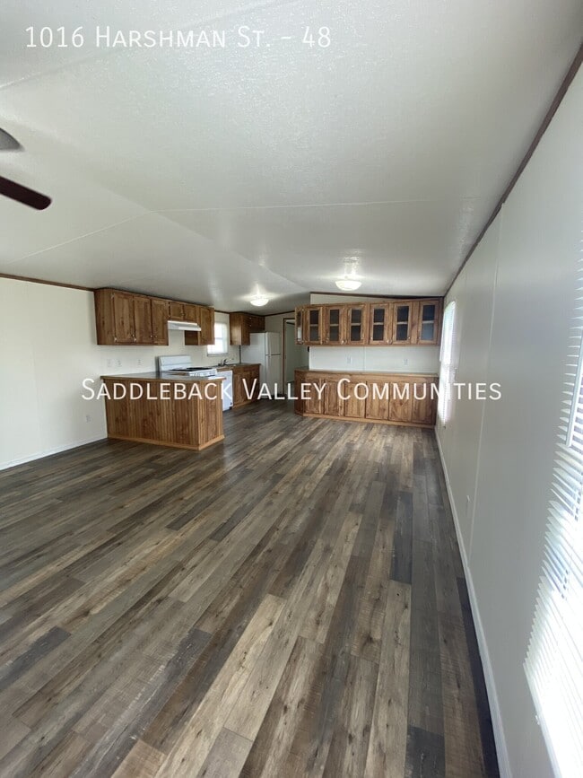 Building Photo - 1016 Harshman St