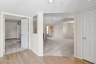 Building Photo - 9736 N 95th St