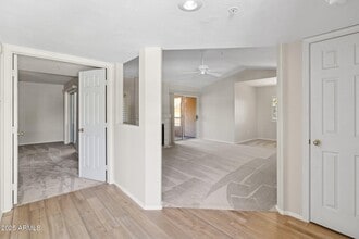Building Photo - 9736 N 95th St
