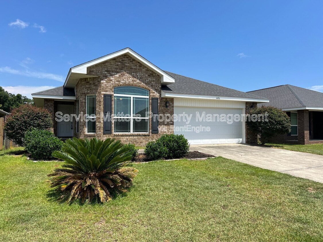Foto principal - 4496 Fiske St