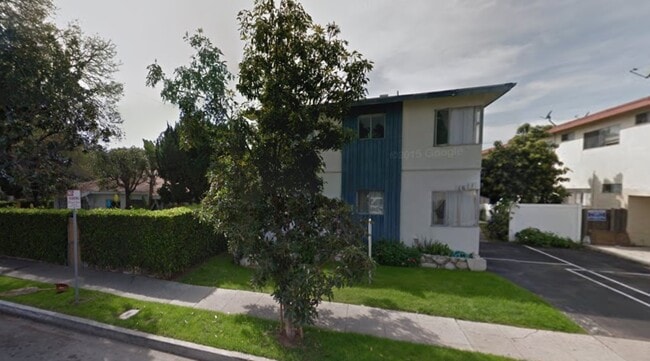 Building Photo - 1641 S Westgate Ave
