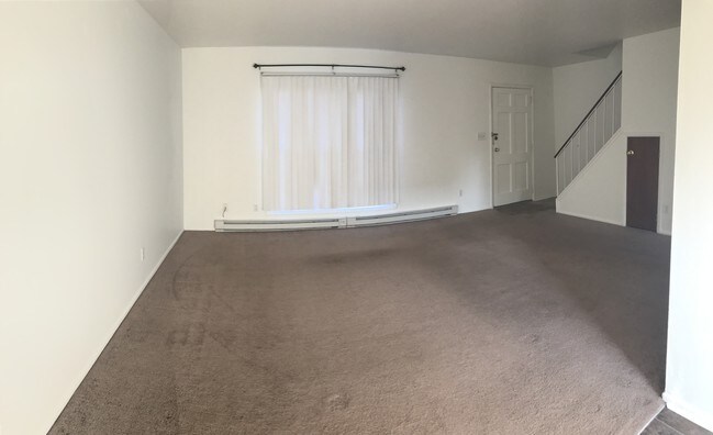 Foto del edificio - 707 Ferndale Ct