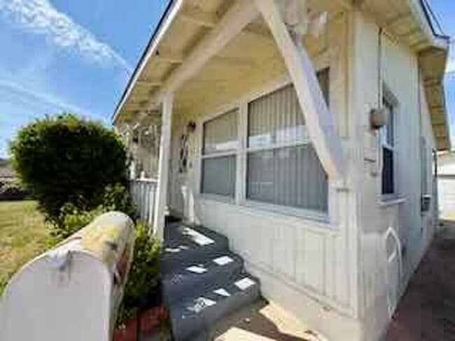 Building Photo - Great home on a cul-de-sac