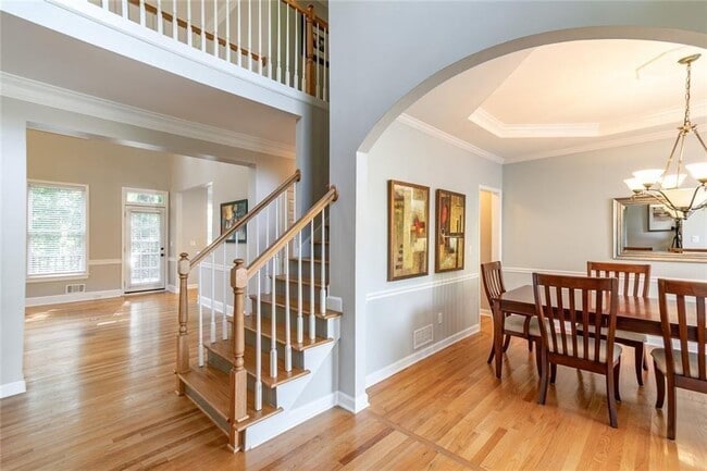 Building Photo - 651 Briarleigh Way