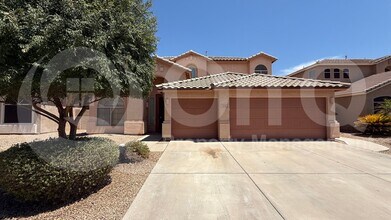 Building Photo - 531 N Scott Dr