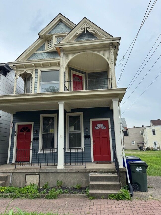 Building Photo - 211-213 Buckeye St