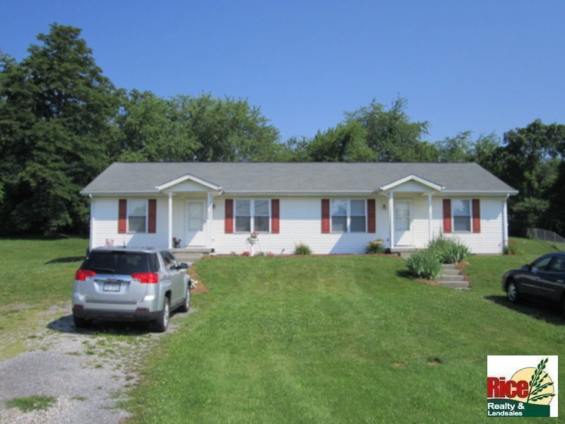 Primary Photo - 330 Wakeman Ct. Duplex