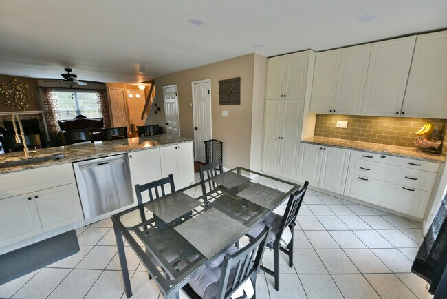 Foto del edificio - 19 Applewood Ct