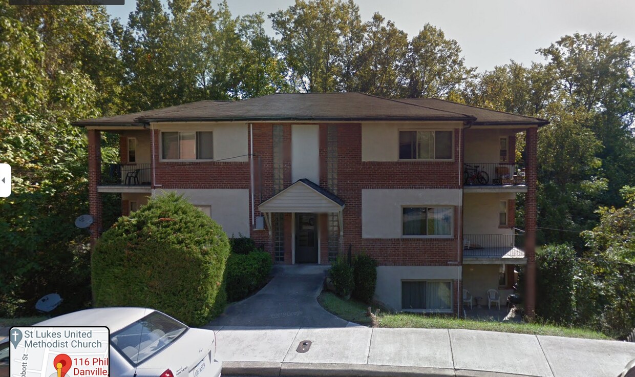 Front Of Apartment Building - 111 Phillips Ct