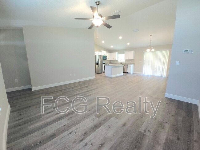Foto del edificio - 10254 N Langdon Rd