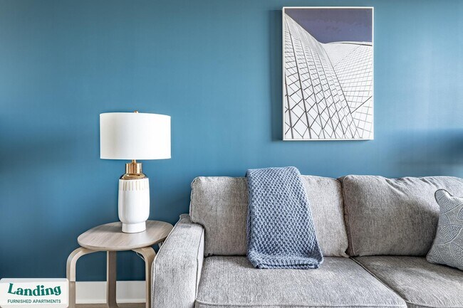 Building Photo - 300 E Broad St