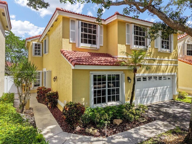 Foto del edificio - 909 Garnet Cir