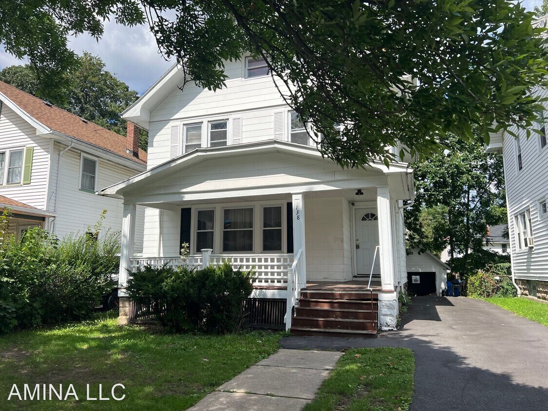 Primary Photo - 3 br, 1 bath House - 138 Raeburn Ave