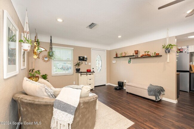 Foto del edificio - 800 1st St