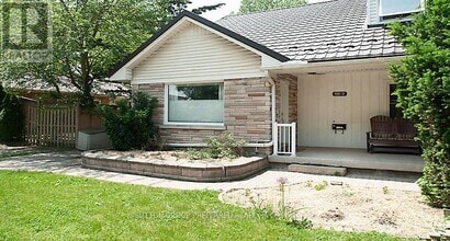 Building Photo - 359 Ridout St S