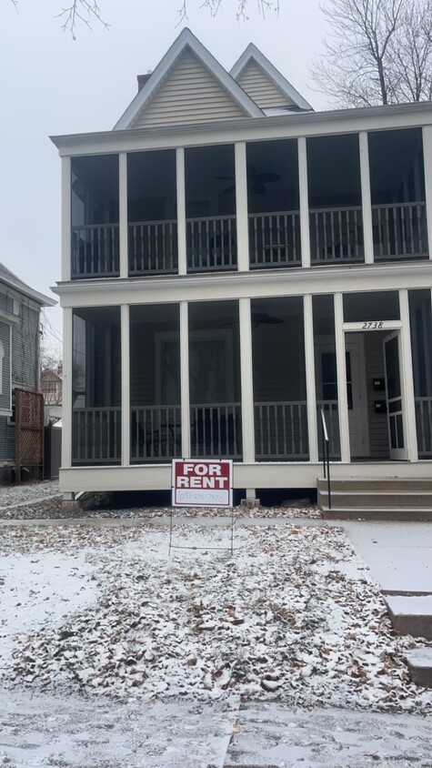 Foto principal - 2738 Emerson Ave S