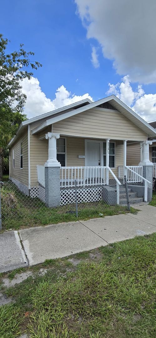 Building Photo - 3515 N 29th St