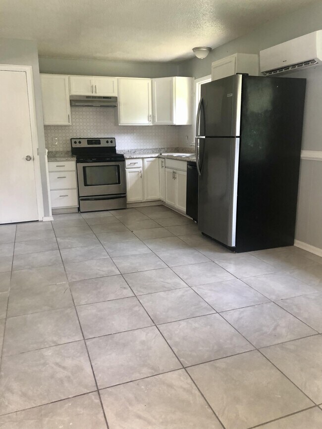 Foto del edificio - 6026 Concho Ct