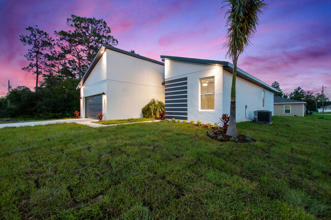 Building Photo - 107 Lily Ln