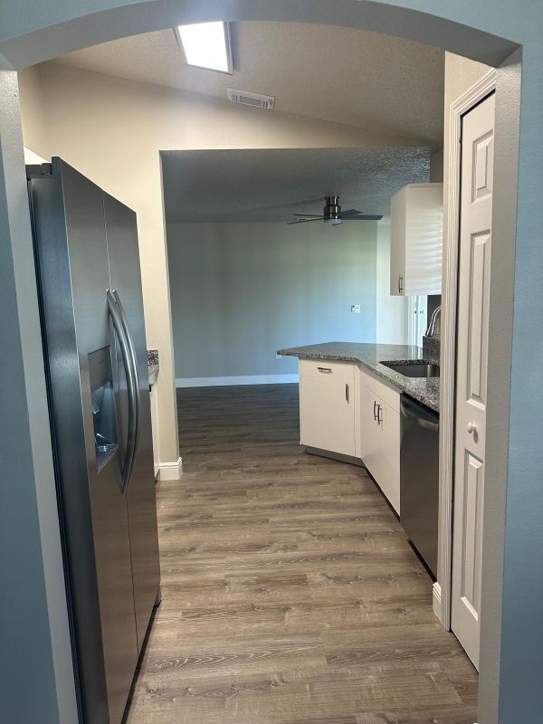 Foto del edificio - 790 Gillen Ave NW