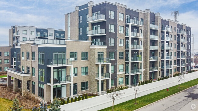 Building Photo - Utopia Condominiums