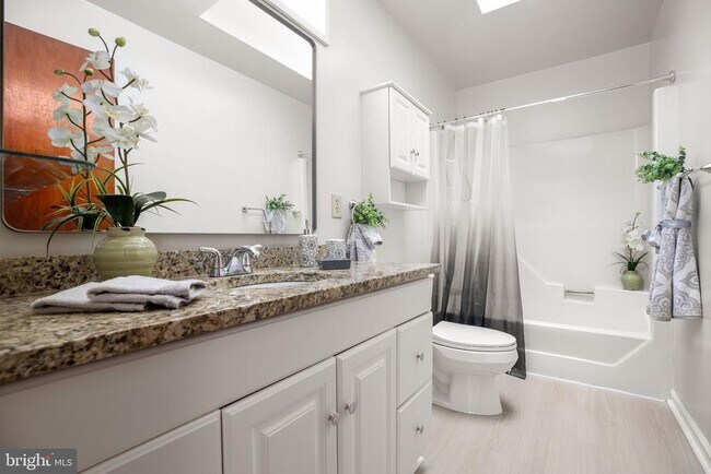 Foto del edificio - 515 Pleasants Dr