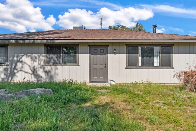 Foto del edificio - 31331 Auberry Rd