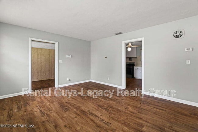 Foto del edificio - 3827 Colebrooke Dr