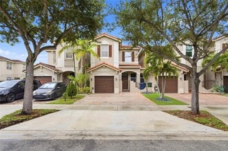 Building Photo - 15411 SW 9th Way