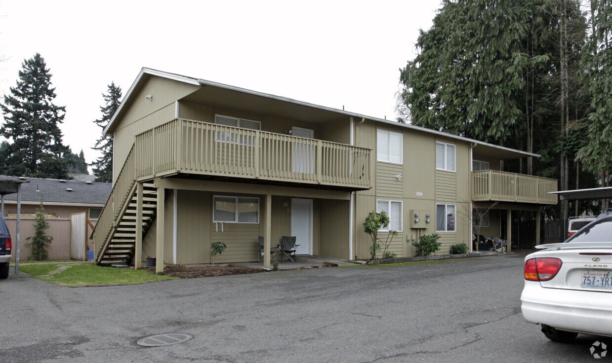 Building Photo - 3839-3899 E 18th St