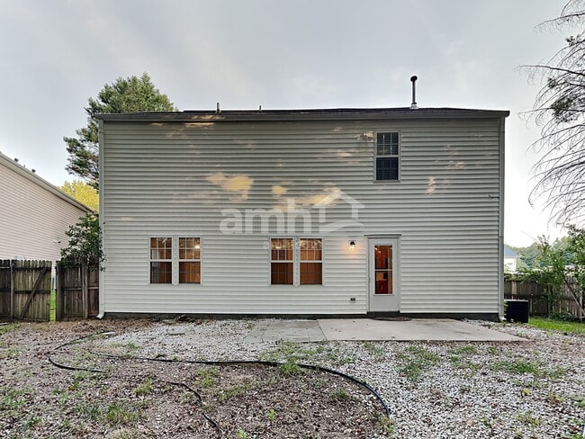 Building Photo - 6907 Havenwood Dr