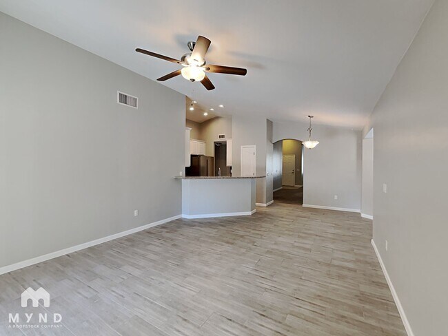 Foto del edificio - 7369 S Pacific Willow Dr