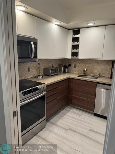 Foto del edificio - 4200 Oaks Terrace