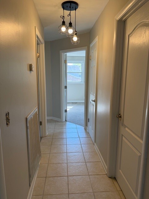 Photo - 287 Old Shackle Island Rd House