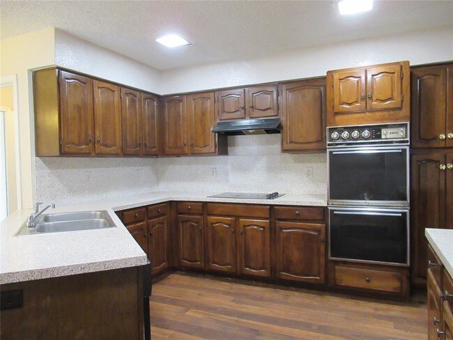 Foto del edificio - 13146 Fall Manor Dr